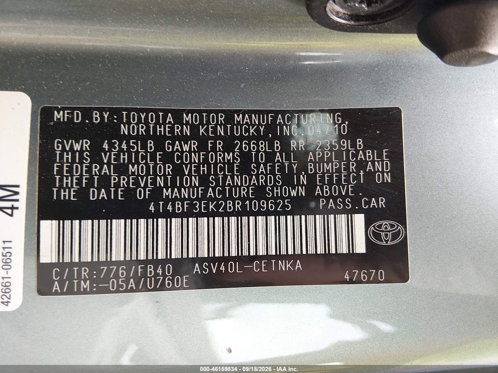 2011 Toyota Camry LE photo 9
