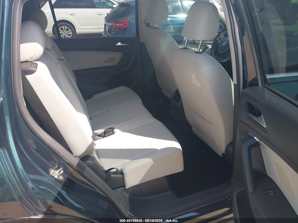 2019 Volkswagen Tiguan 2.0T SE/2.0T SEL/2.0T SEL R-Line/2.0T SEL R-Line Black photo 8