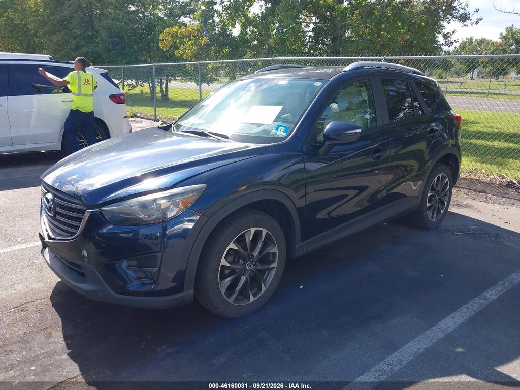 2016 Mazda CX-5 Grand Touring photo 2