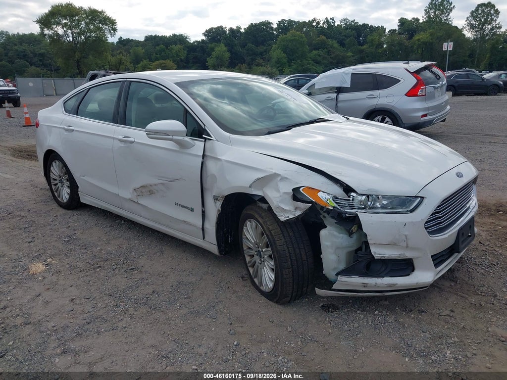 2015 Ford Fusion Hybrid SE photo 1
