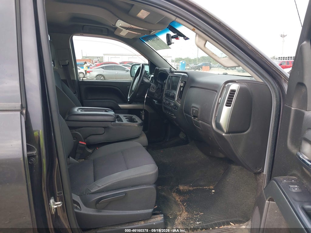 2016 Chevrolet Silverado 1500 LT photo 5