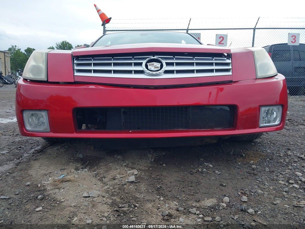 2005 Cadillac XLR Standard photo 6