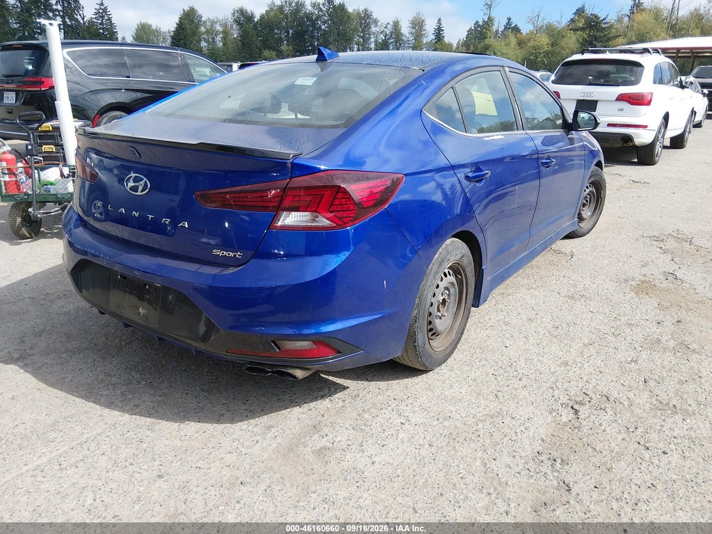 2020 Hyundai Elantra Sport photo 4