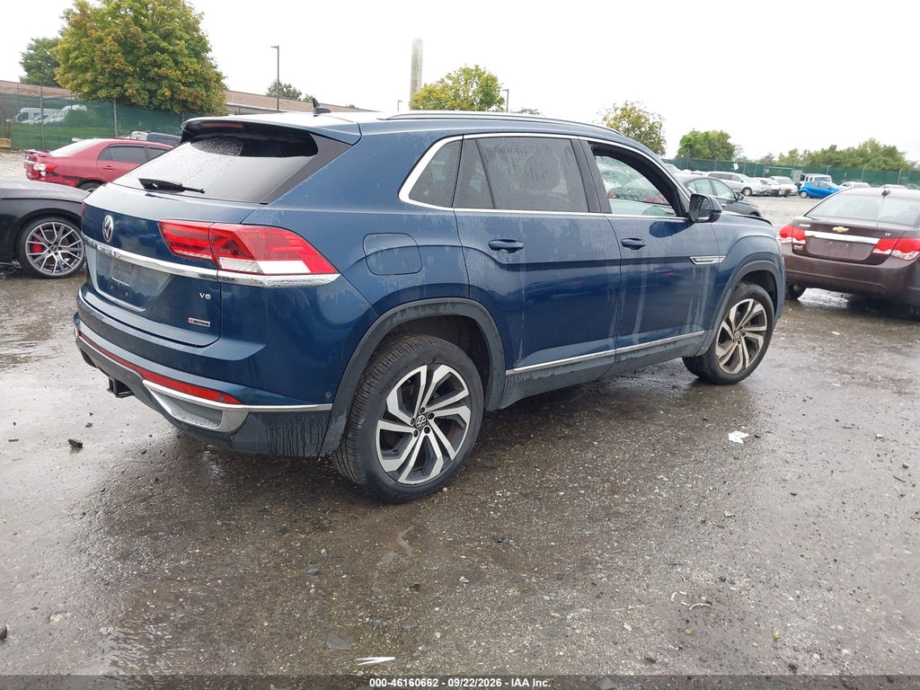 2020 Volkswagen Atlas Cross Sport 3.6L V6 SEL Premium photo 4