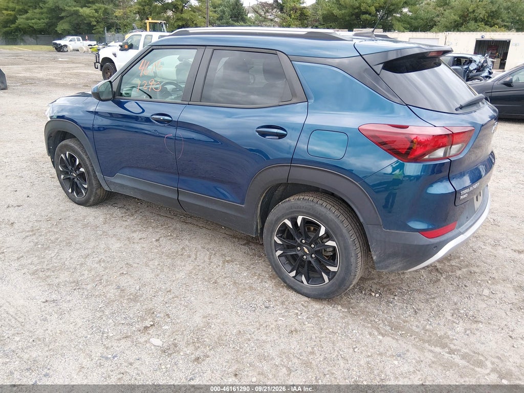 2021 Chevrolet Trailblazer AWD LT photo 3