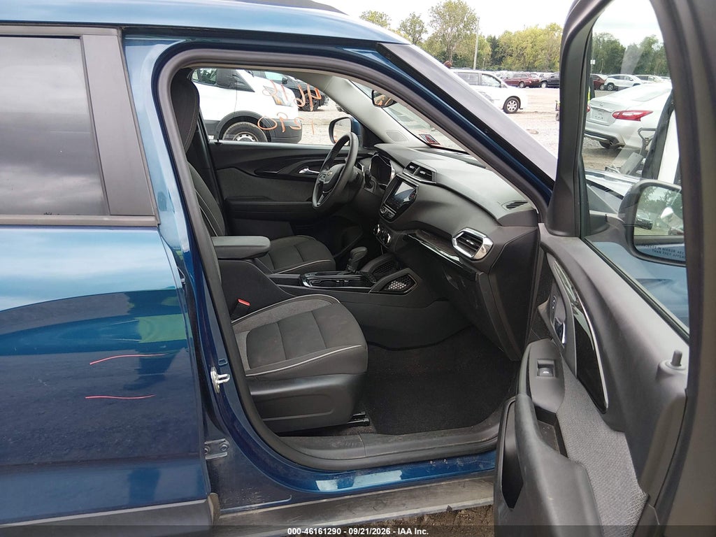 2021 Chevrolet Trailblazer AWD LT photo 5