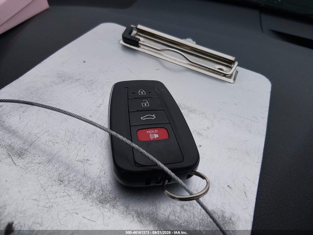 2021 Toyota Camry XSE photo 11