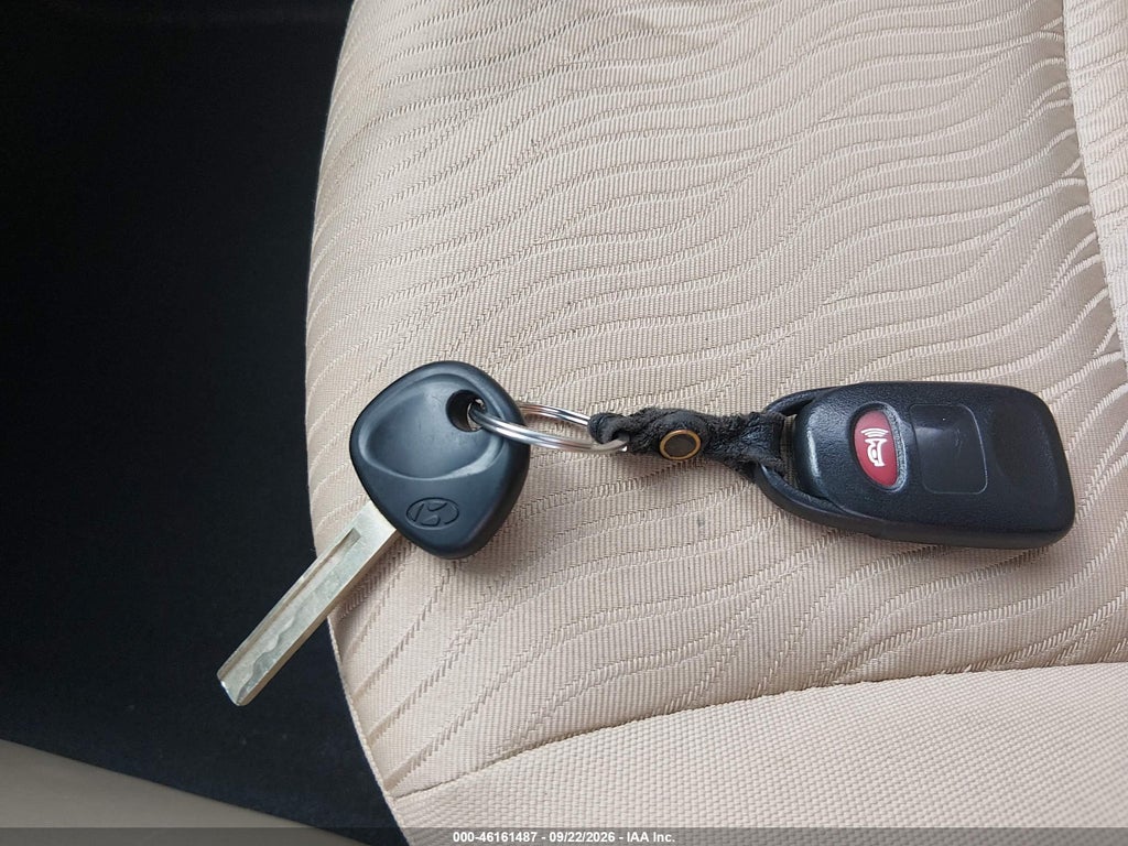 2013 Hyundai Accent GLS photo 11