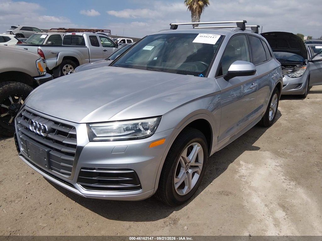 2018 Audi Q5 2.0T Premium/2.0T Tech Premium photo 2