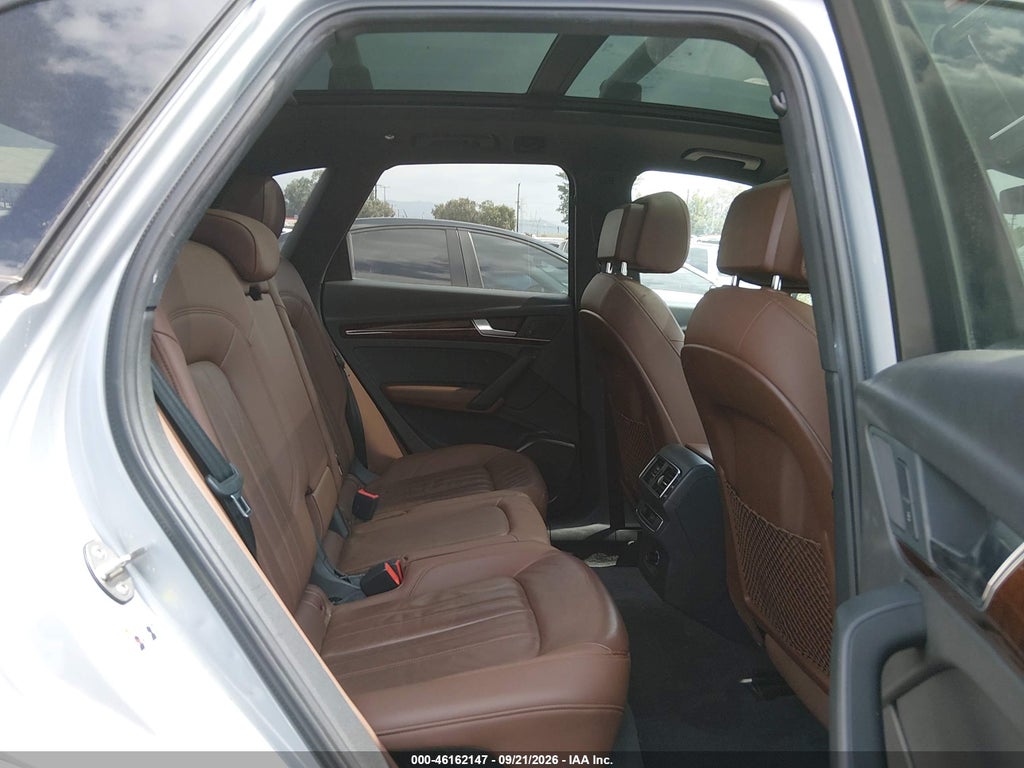 2018 Audi Q5 2.0T Premium/2.0T Tech Premium photo 8