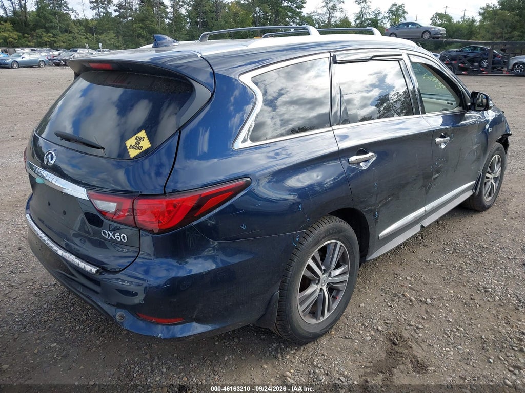 2020 Infiniti QX60 Luxe AWD photo 4