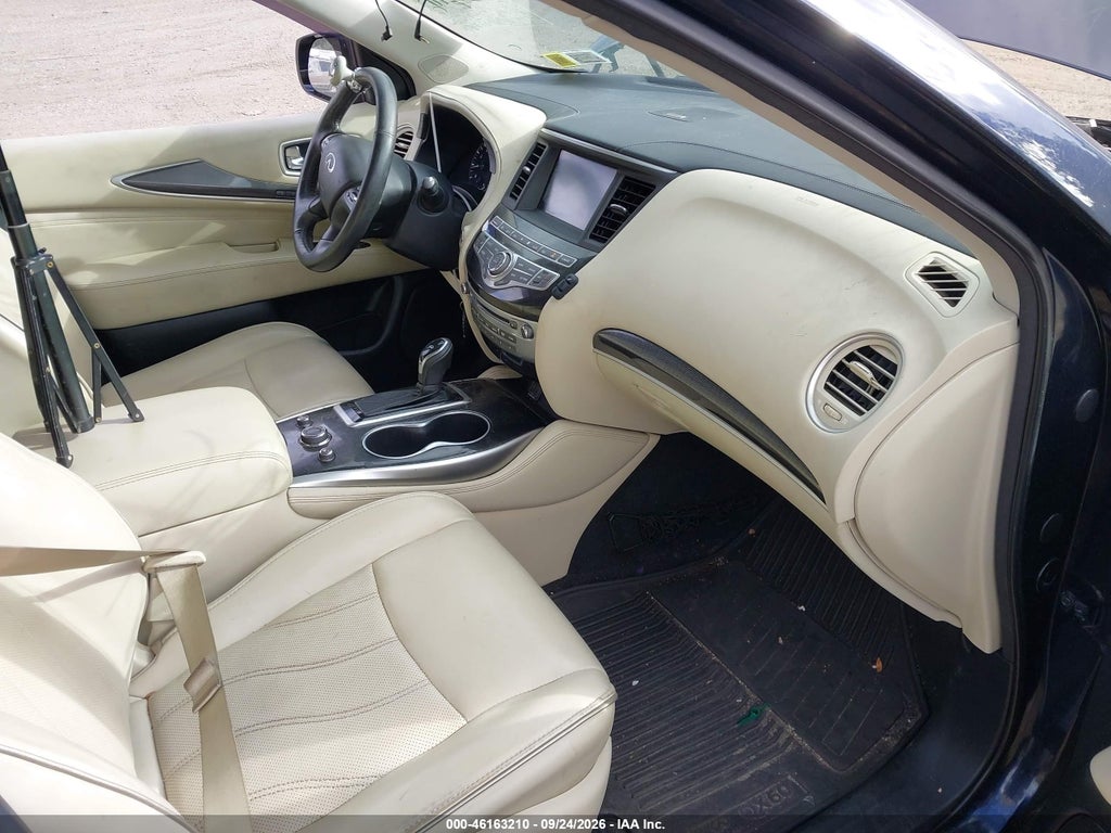 2020 Infiniti QX60 Luxe AWD photo 5