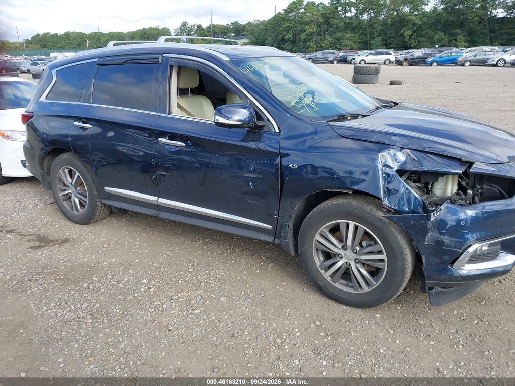 2020 Infiniti QX60 Luxe AWD photo 6