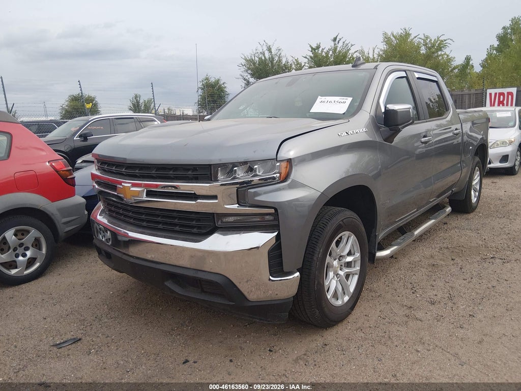 2020 Chevrolet Silverado 1500 2WD Short BED LT photo 2