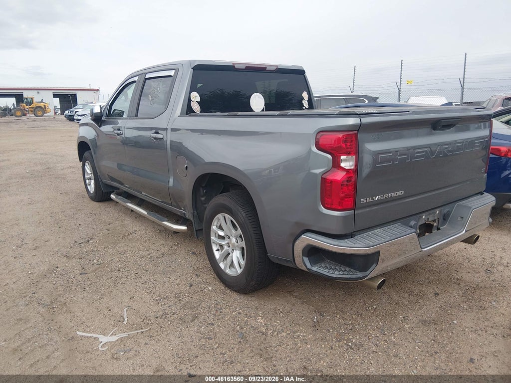 2020 Chevrolet Silverado 1500 2WD Short BED LT photo 3