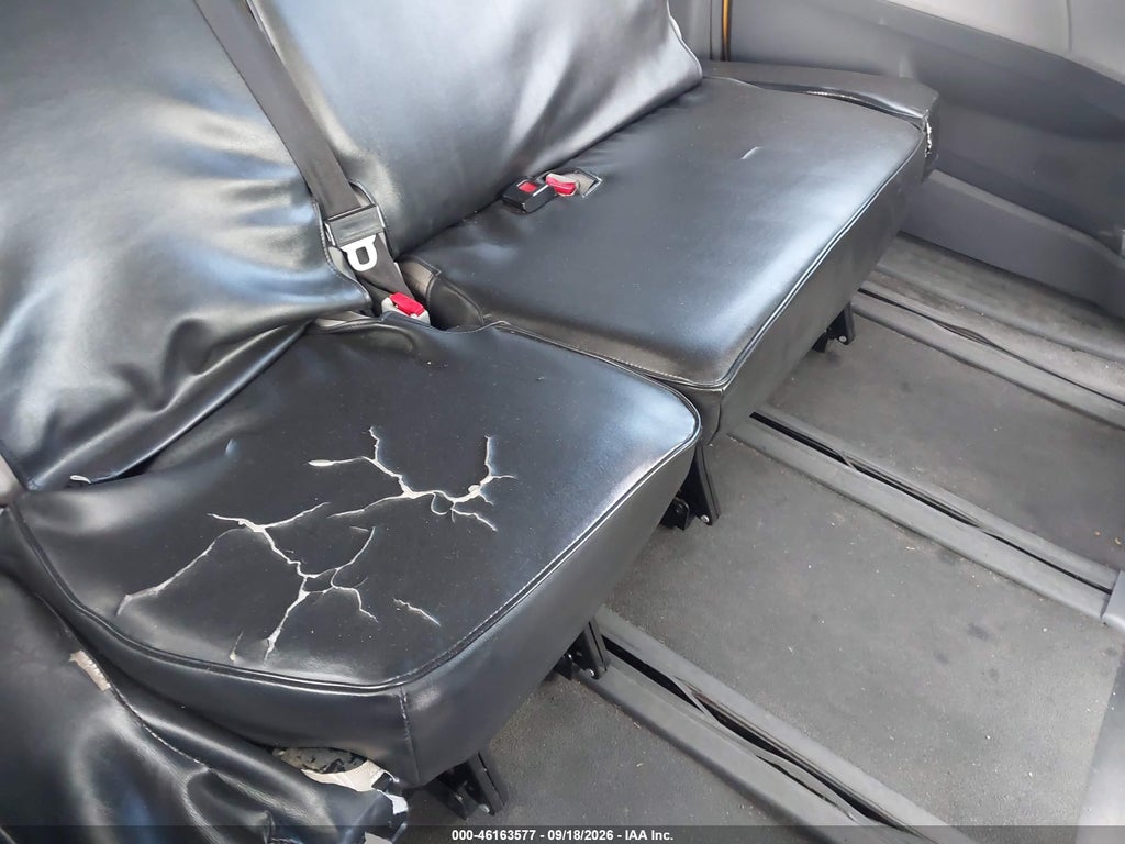 2019 Toyota Sienna L 7 Passenger photo 8