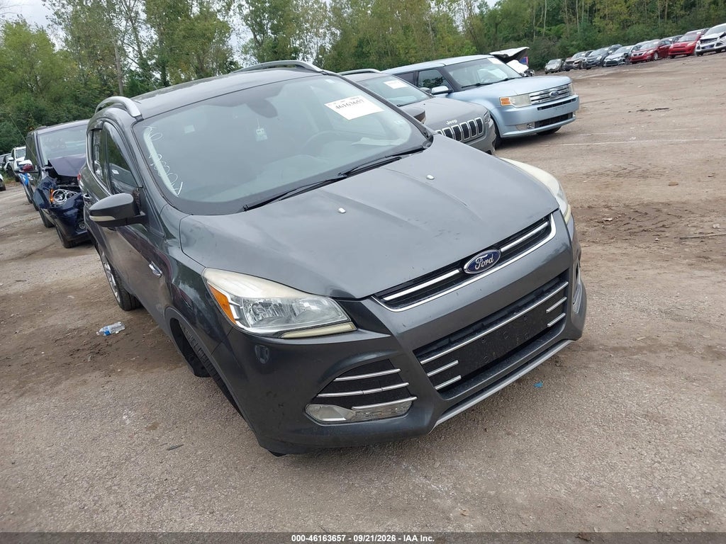 2015 Ford Escape Titanium photo 1