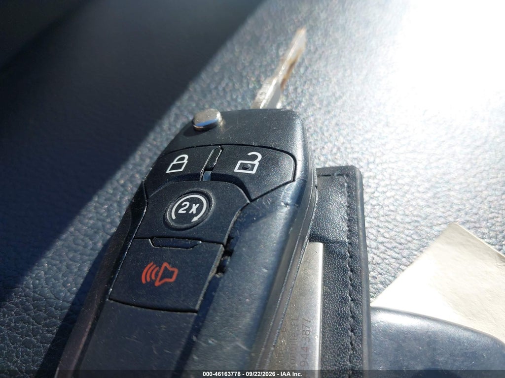 2016 Ford F-150 XLT photo 11