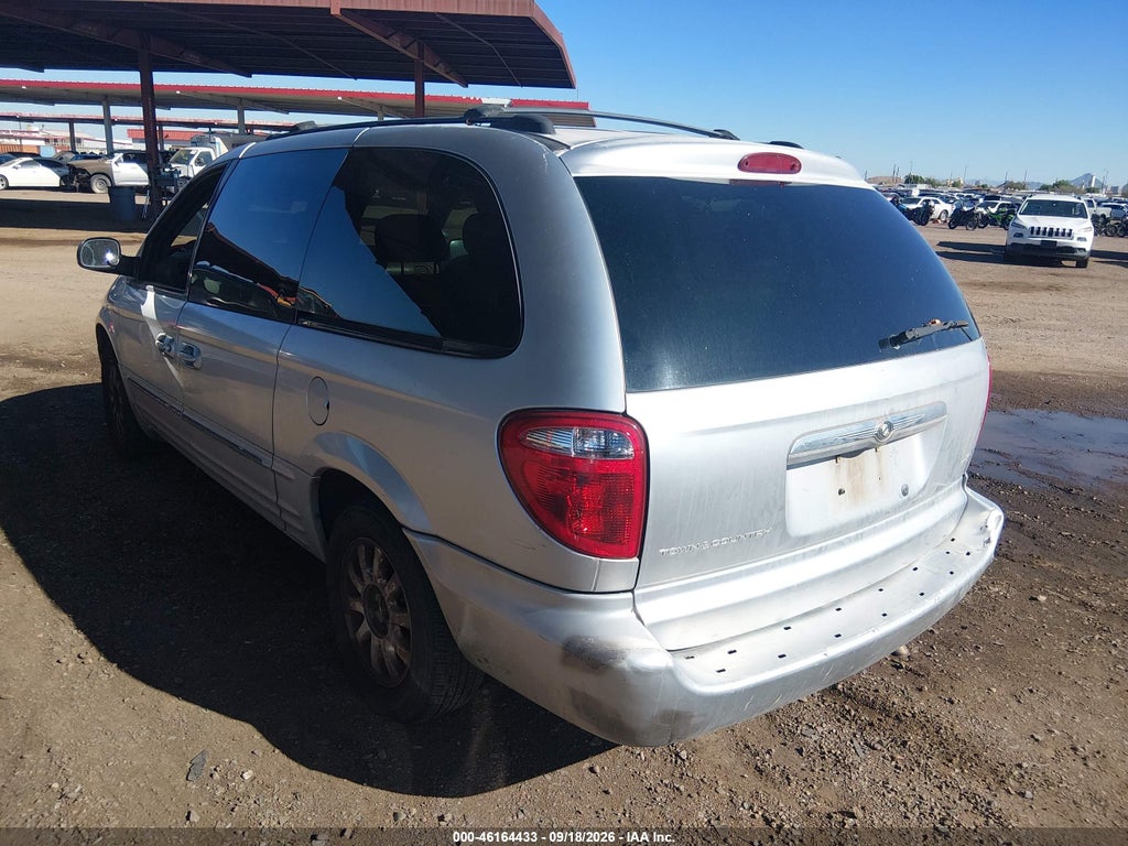 2002 Chrysler Town & Country LXI photo 3