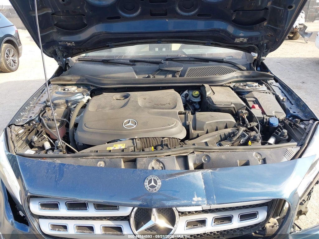 2020 Mercedes-Benz GLA 250 4MATIC photo 10
