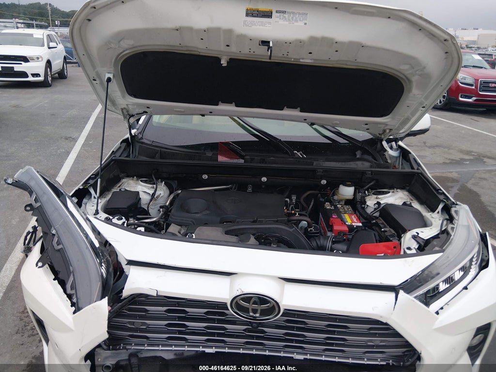 2021 Toyota RAV4 Limited photo 10
