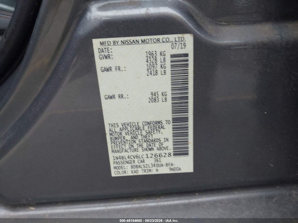 2020 Nissan Altima SR FWD photo 9