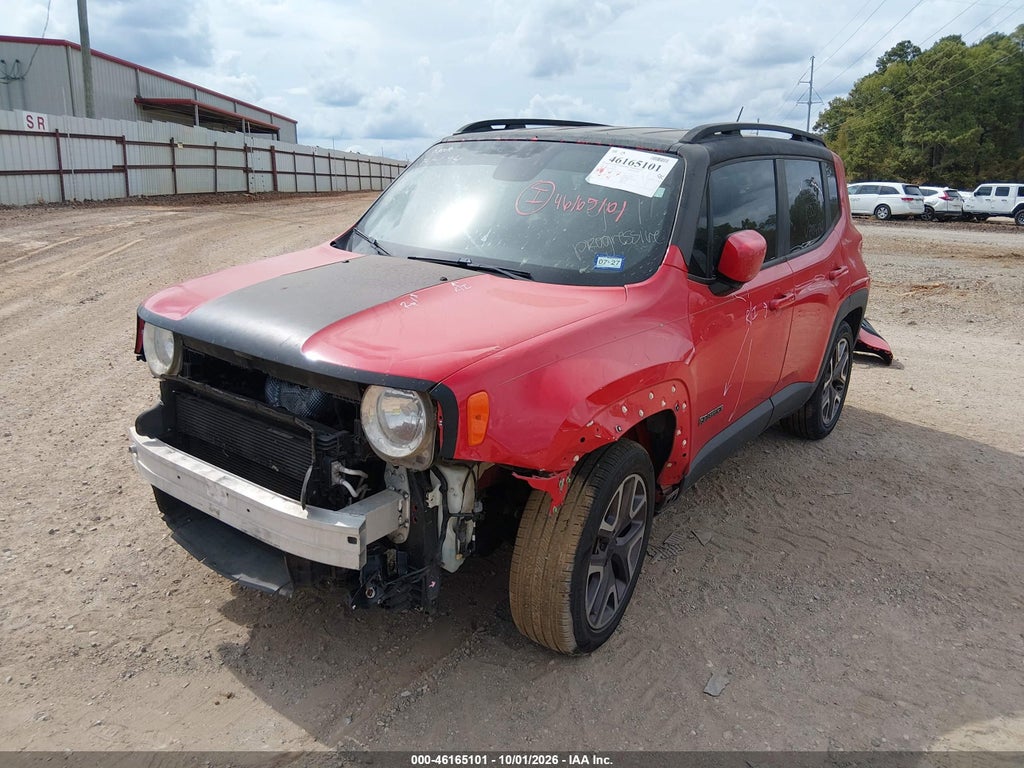 2015 Jeep Renegade Latitude photo 2