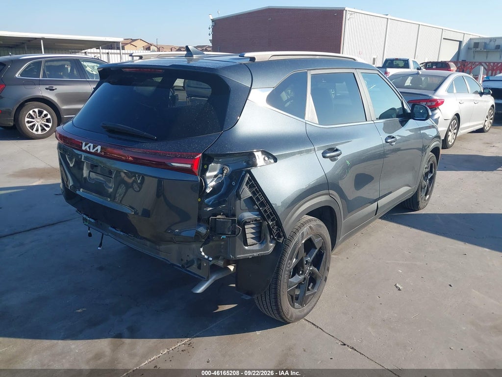 2026 Kia Seltos EX photo 4