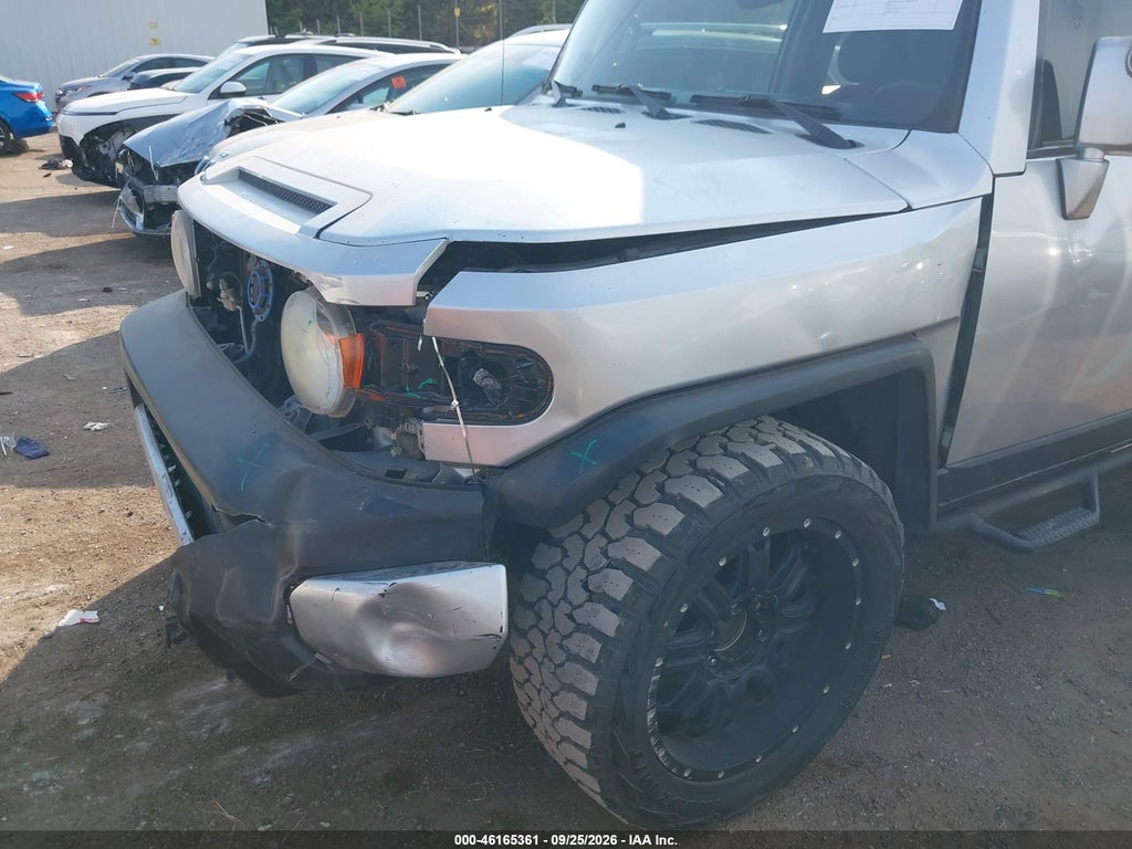2007 Toyota FJ Cruiser photo 6