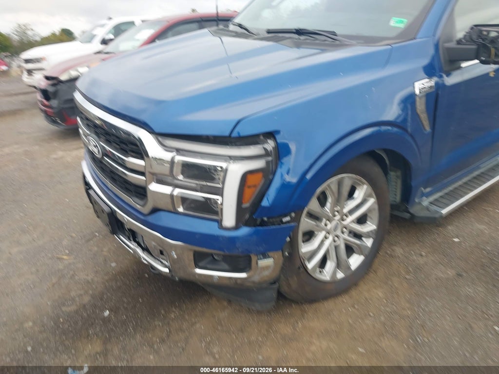 2025 Ford F-150 Lariat photo 6