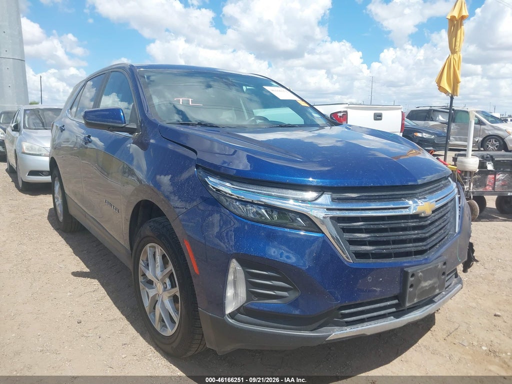 2022 Chevrolet Equinox FWD LT photo 1