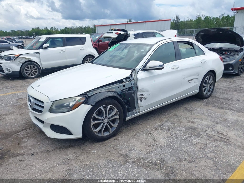 2016 Mercedes-Benz C 300 photo 2