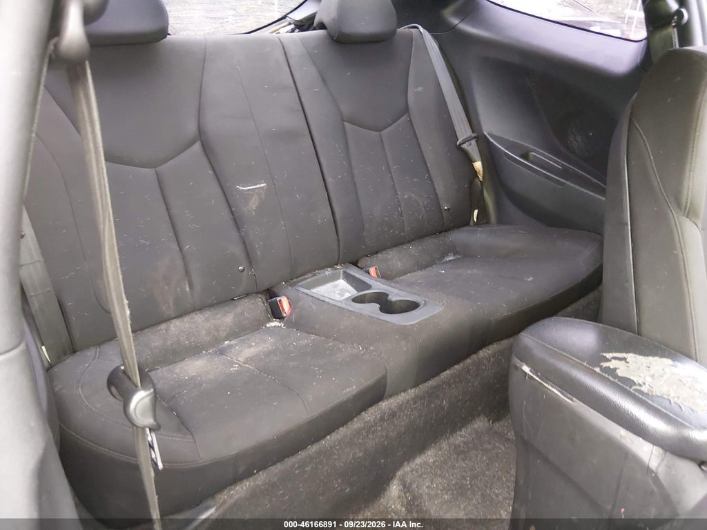 2014 Hyundai Veloster Base W/Black photo 8