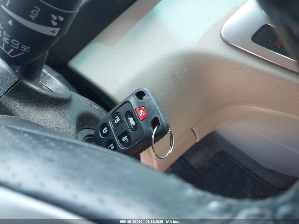 2011 Honda Odyssey EX-L photo 11