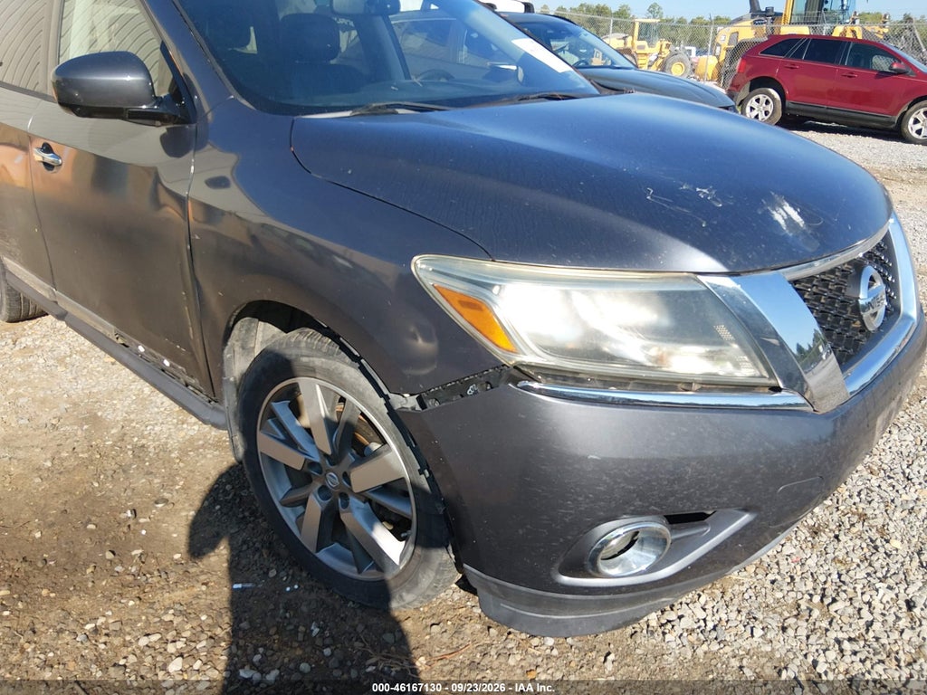 2013 Nissan Pathfinder Platinum photo 6