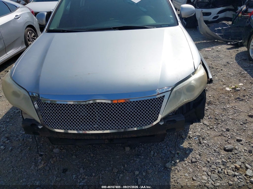 2011 Toyota Avalon photo 6
