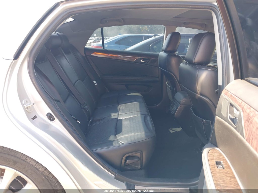 2011 Toyota Avalon photo 8
