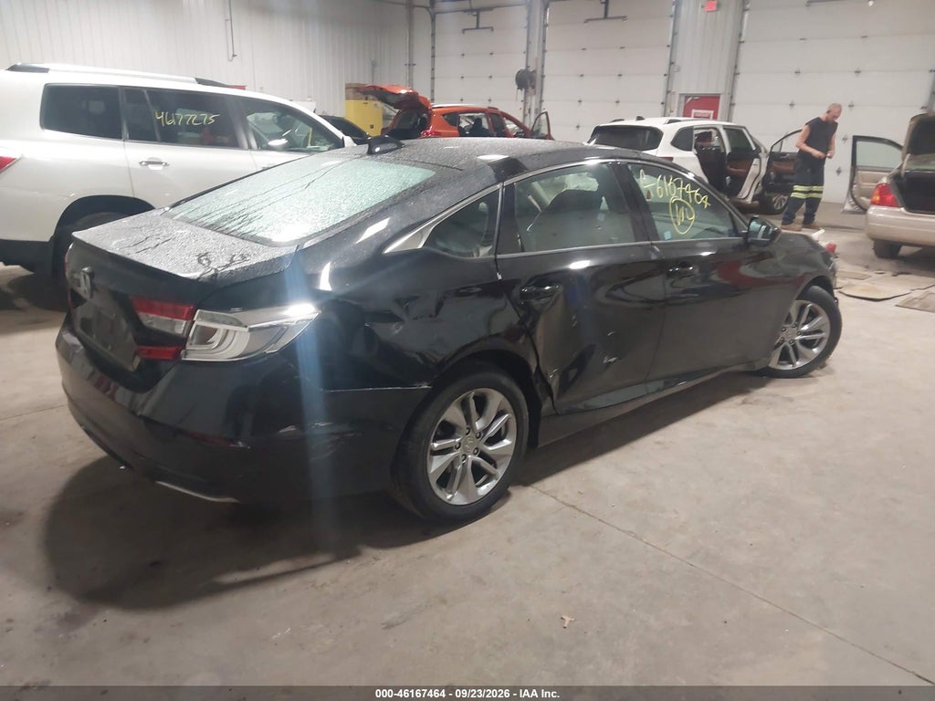 2018 Honda Accord LX photo 4
