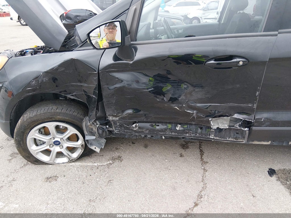 2020 Ford Ecosport SE photo 6