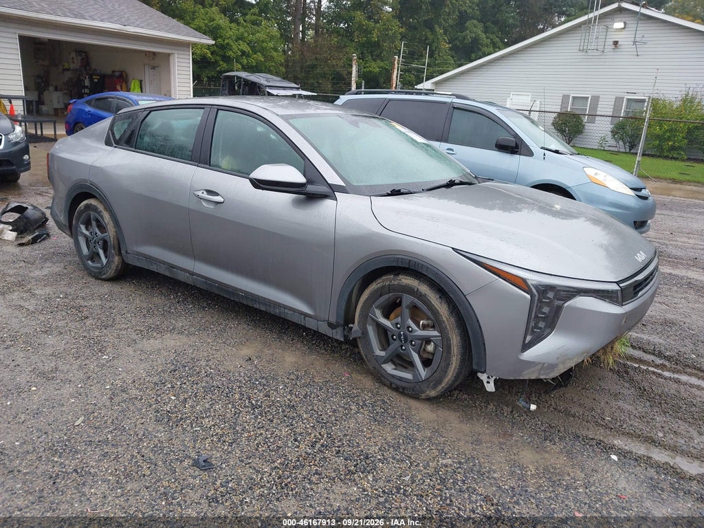 KIA K4 2025