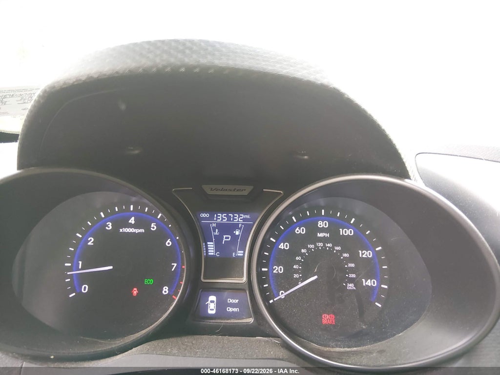 2014 Hyundai Veloster Turbo W/Blue photo 7