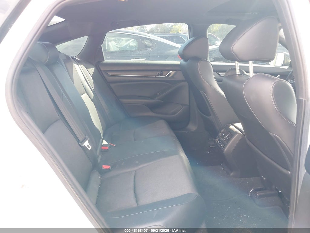 2021 Honda Accord Sport 2.0T photo 8
