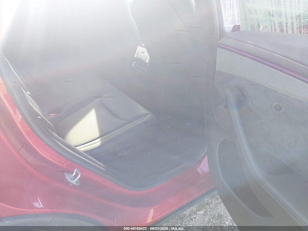 2026 Tesla Model Y Premium Rear-Wheel Drive/Rear-Wheel Drive photo 8