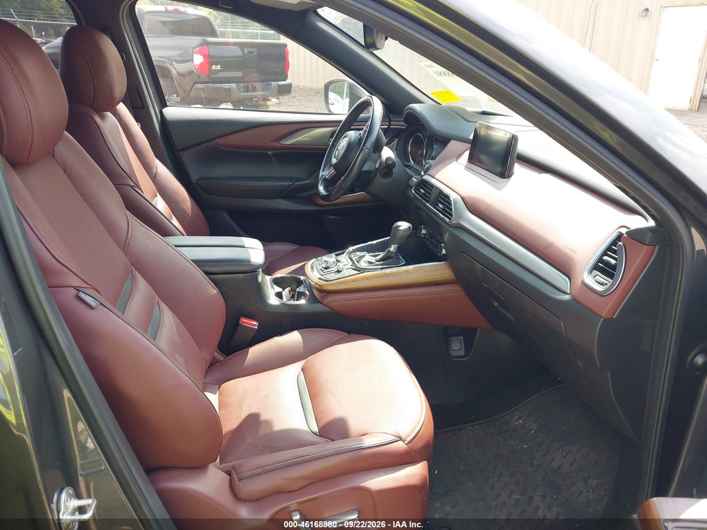 2016 Mazda CX-9 Signature photo 5