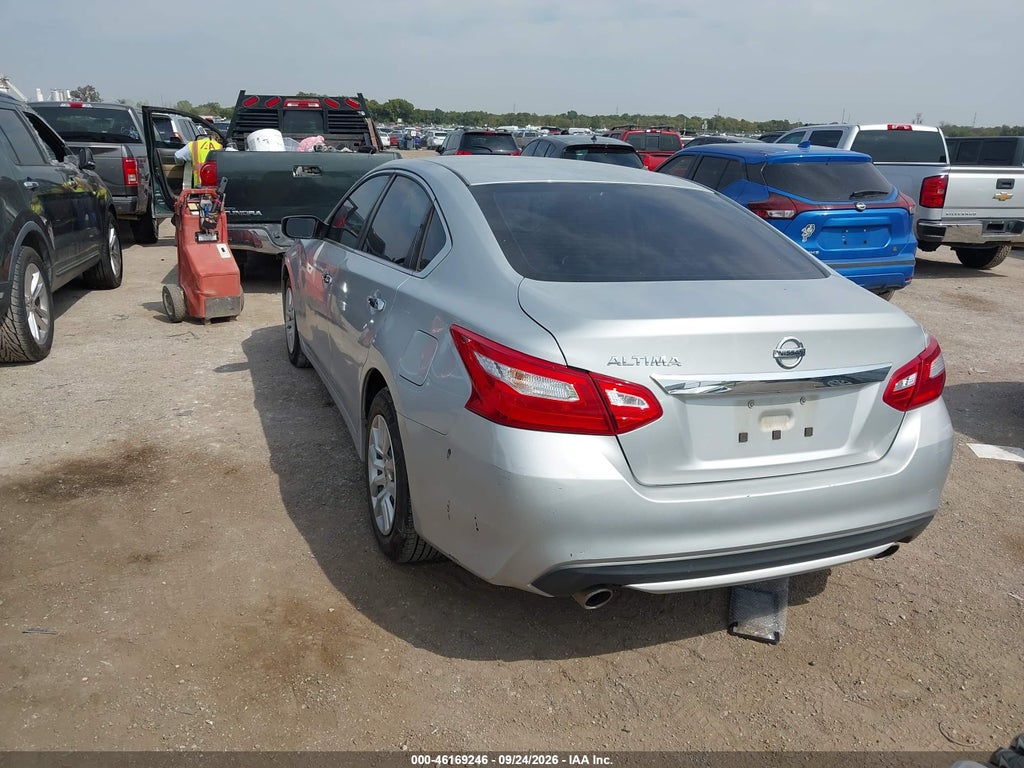 2016 Nissan Altima 2.5 S photo 3