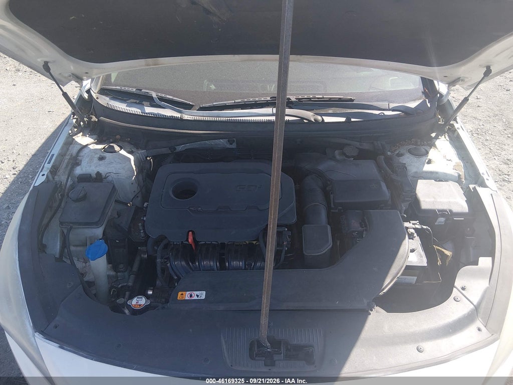 2015 Hyundai Sonata SE photo 10