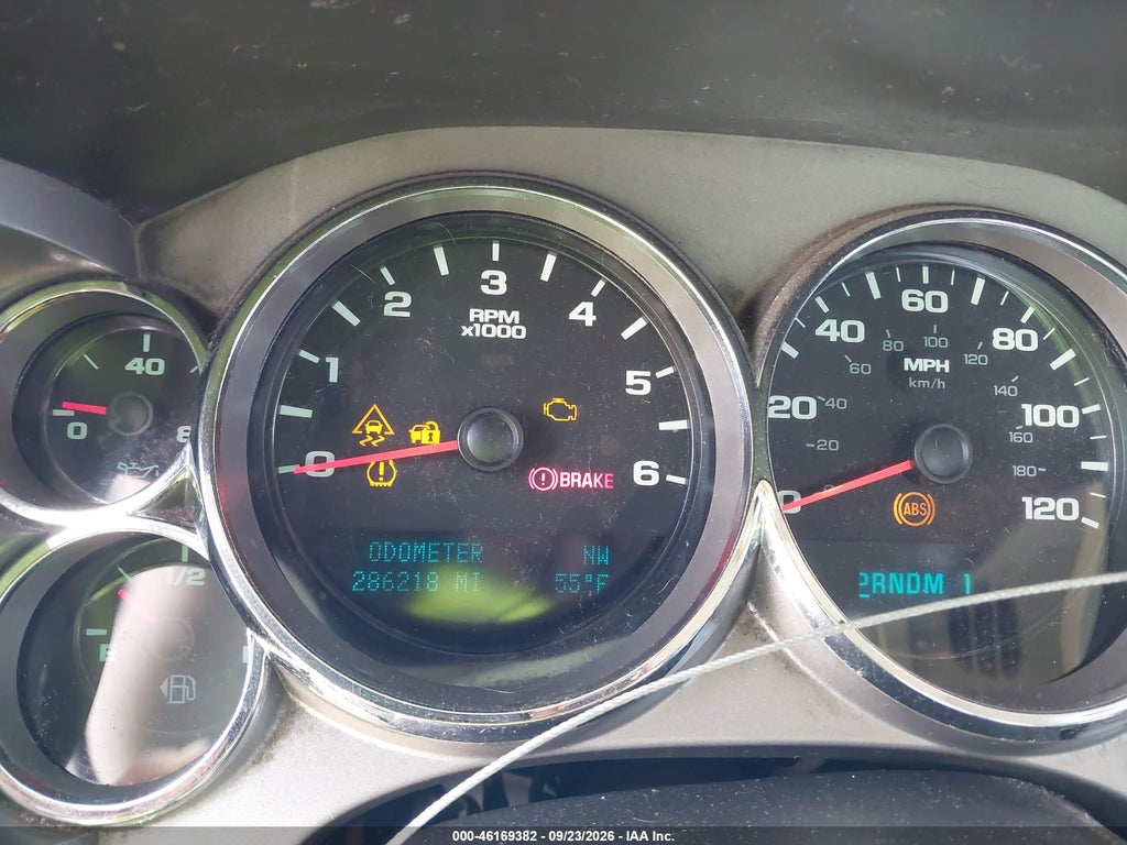 2011 Chevrolet Silverado 2500HD LT photo 7