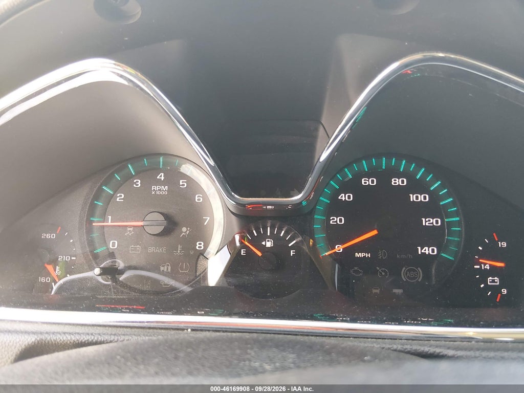 2015 Chevrolet Traverse 1LT photo 7