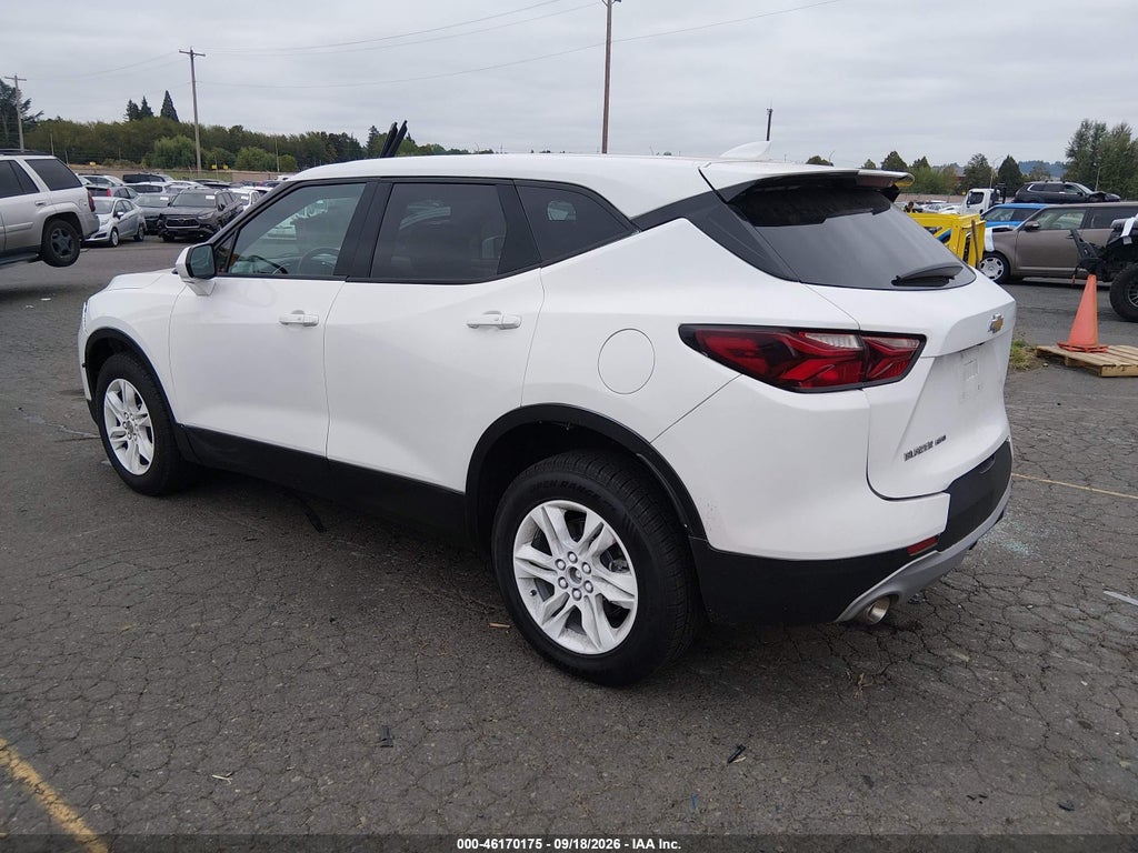 2021 Chevrolet Blazer AWD 2LT photo 3