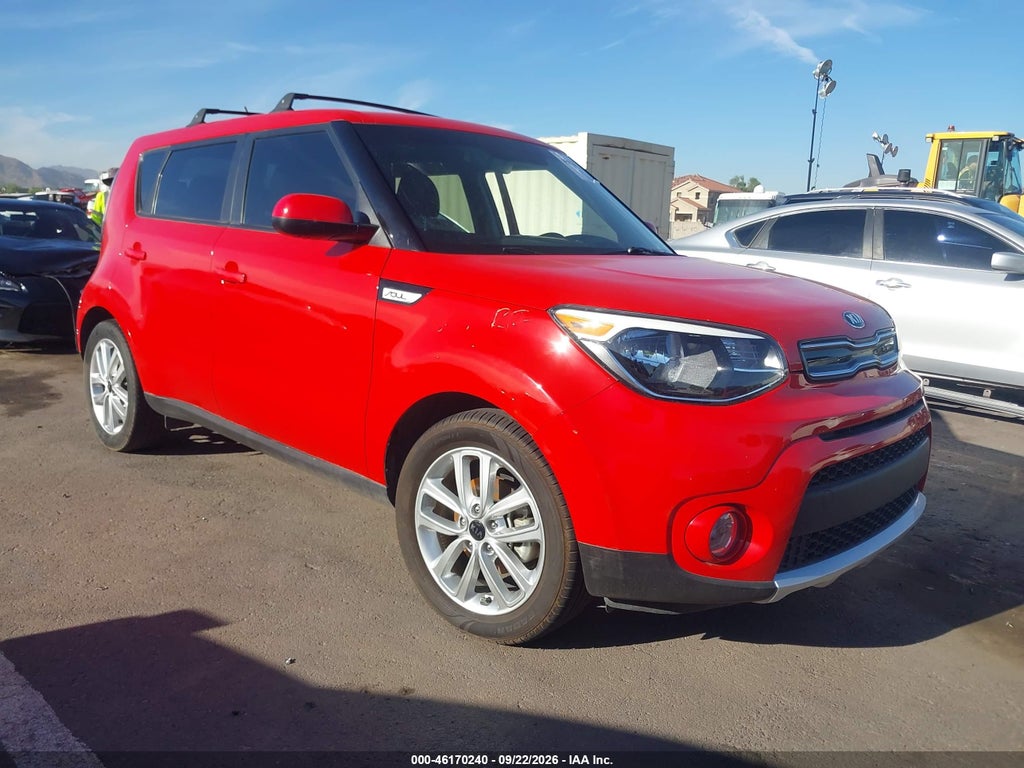2017 Kia Soul + photo 1